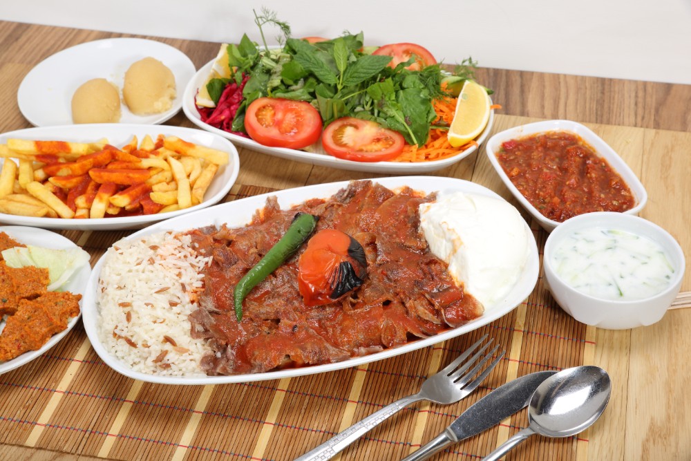 YARIM TEREYAĞLI İSKENDER